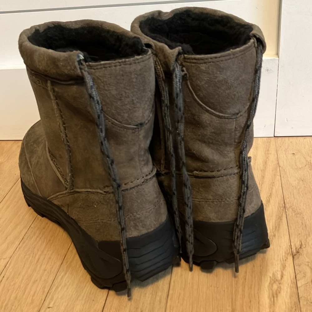 Merrell Men’s Winter pull on brown suede boots 12 - Picture 3 of 6
